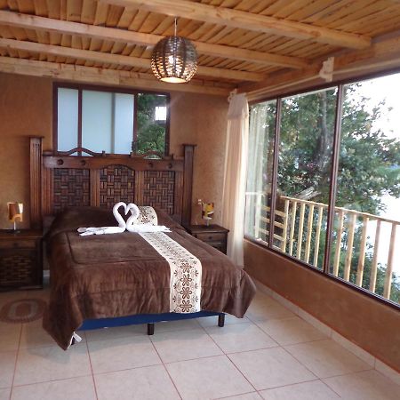 Zirahuen Cuin Habitaciones Rusticas Luaran gambar