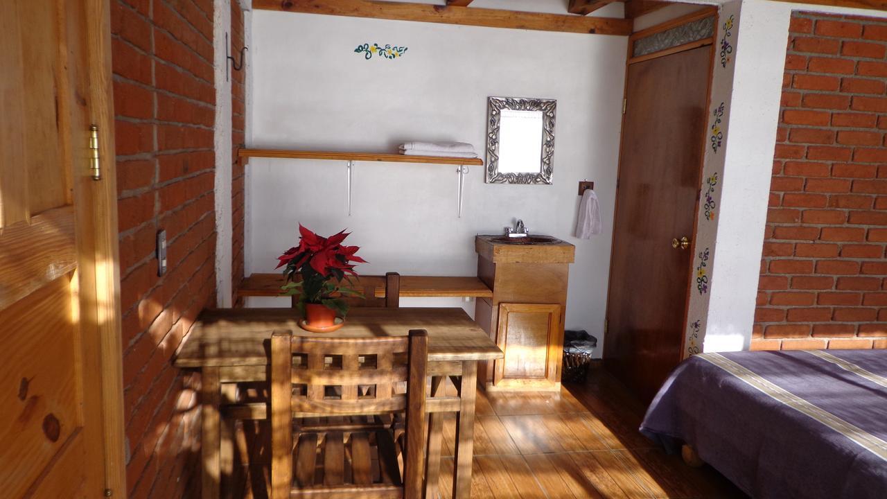 Zirahuen Cuin Habitaciones Rusticas Luaran gambar