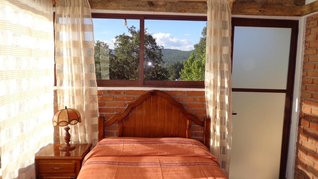 Zirahuen Cuin Habitaciones Rusticas Luaran gambar