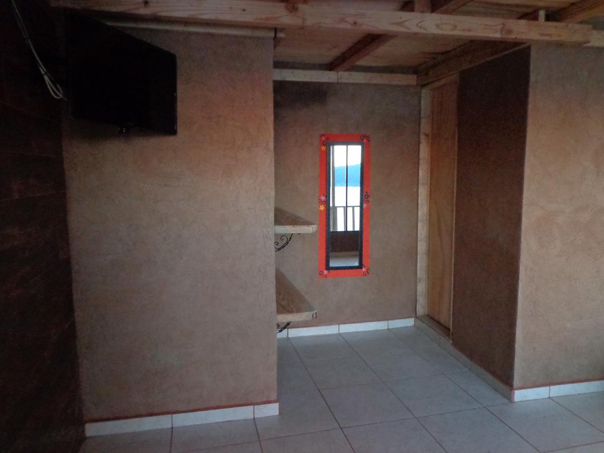 Zirahuen Cuin Habitaciones Rusticas Luaran gambar